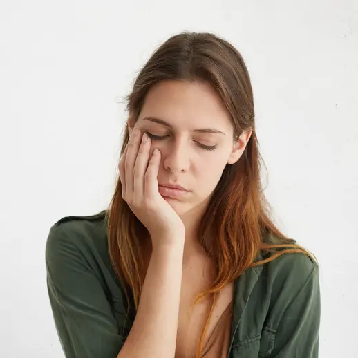 halsizlik kemik ağrısı